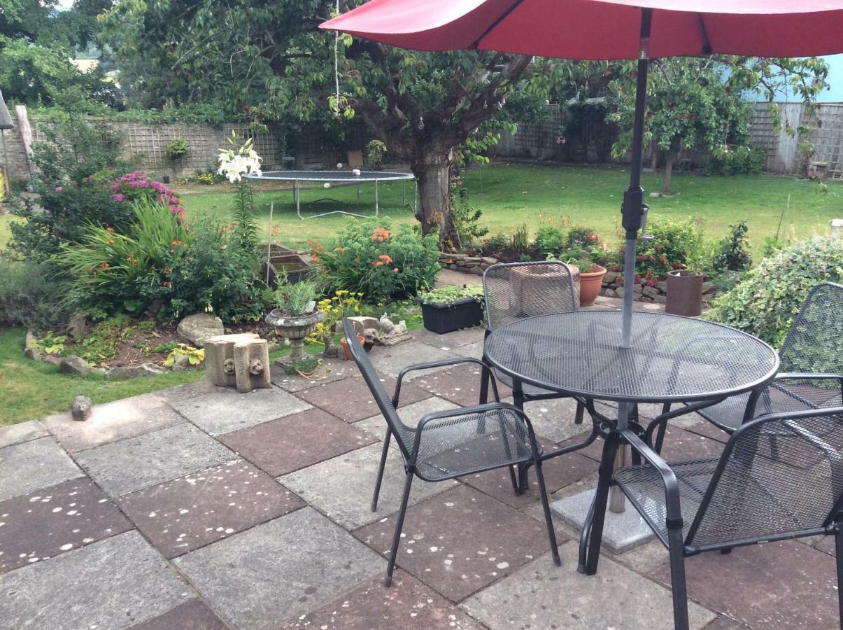 The Firs At Hay-On-Wye B&B Exteriör bild